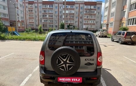 Chevrolet Niva I рестайлинг, 2013 год, 475 000 рублей, 2 фотография