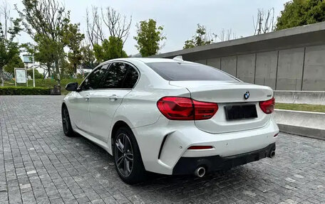 BMW 1 серия, 2023 год, 1 720 000 рублей, 7 фотография