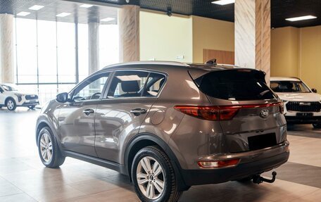 KIA Sportage IV рестайлинг, 2018 год, 2 318 000 рублей, 5 фотография
