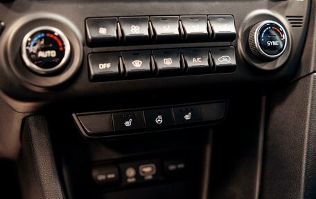 KIA Sportage IV рестайлинг, 2018 год, 2 318 000 рублей, 13 фотография