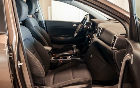 KIA Sportage IV рестайлинг, 2018 год, 2 318 000 рублей, 18 фотография