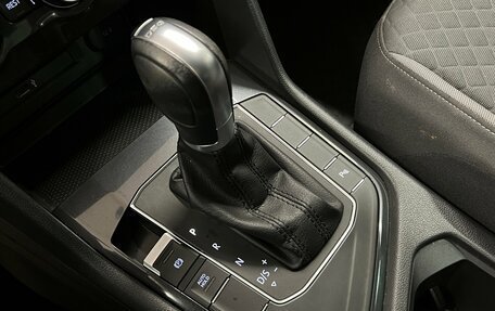 Volkswagen Tiguan II, 2018 год, 2 550 000 рублей, 18 фотография