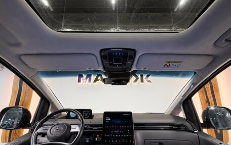 Hyundai Staria, 2021 год, 5 500 000 рублей, 11 фотография