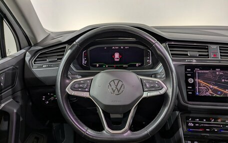 Volkswagen Tiguan II, 2021 год, 3 050 000 рублей, 30 фотография