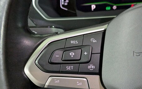 Volkswagen Tiguan II, 2021 год, 3 050 000 рублей, 24 фотография