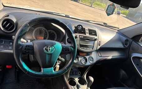 Toyota RAV4, 2011 год, 1 200 000 рублей, 8 фотография