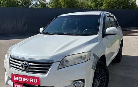 Toyota RAV4, 2011 год, 1 200 000 рублей, 2 фотография