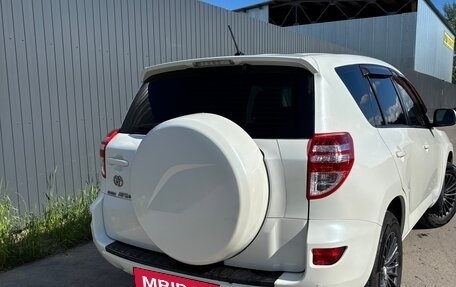 Toyota RAV4, 2011 год, 1 200 000 рублей, 4 фотография