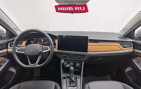 Volkswagen Bora, 2023 год, 1 240 000 рублей, 5 фотография