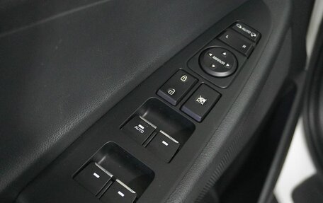 Hyundai Tucson III, 2017 год, 2 198 000 рублей, 14 фотография