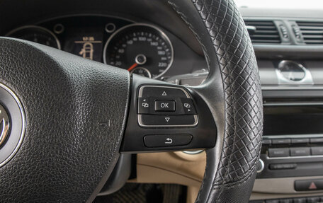 Volkswagen Passat B7, 2011 год, 849 000 рублей, 13 фотография