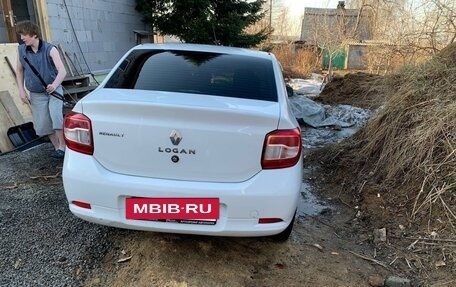 Renault Logan II, 2016 год, 360 000 рублей, 4 фотография