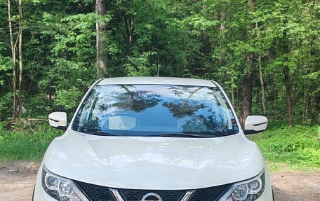 Nissan Qashqai, 2016 год, 1 800 000 рублей, 2 фотография