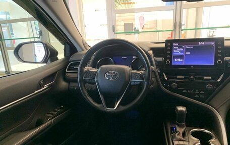 Toyota Camry, 2021 год, 3 710 500 рублей, 8 фотография
