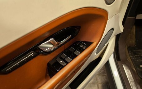 Land Rover Range Rover Evoque I, 2013 год, 2 275 000 рублей, 33 фотография
