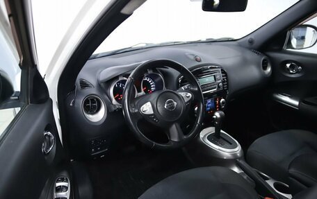 Nissan Juke II, 2012 год, 990 000 рублей, 9 фотография