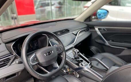 Geely Atlas, 2023 год, 1 990 000 рублей, 9 фотография