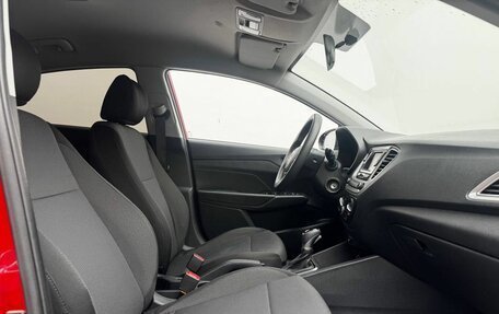 Hyundai Solaris II рестайлинг, 2021 год, 1 575 000 рублей, 10 фотография
