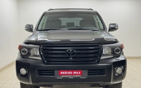 Toyota Land Cruiser 200, 2015 год, 3 740 000 рублей, 2 фотография