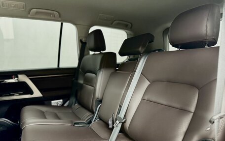 Toyota Land Cruiser 200, 2015 год, 3 740 000 рублей, 14 фотография