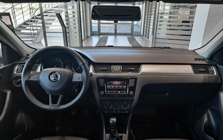 Skoda Rapid I, 2017 год, 1 225 000 рублей, 17 фотография