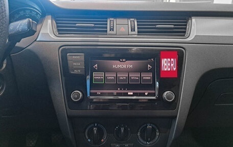 Skoda Rapid I, 2017 год, 1 225 000 рублей, 18 фотография