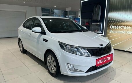 KIA Rio III рестайлинг, 2014 год, 849 000 рублей, 3 фотография