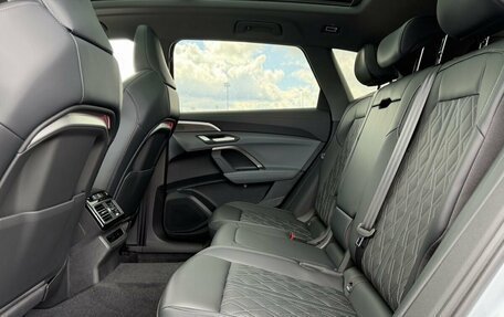 Audi Q5, 2026 год, 6 050 000 рублей, 28 фотография