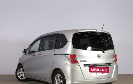 Honda Freed I, 2015 год, 1 189 000 рублей, 4 фотография