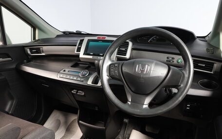 Honda Freed I, 2015 год, 1 189 000 рублей, 9 фотография
