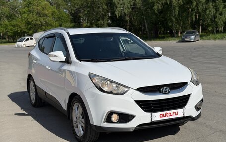Hyundai ix35 I рестайлинг, 2010 год, 899 999 рублей, 2 фотография