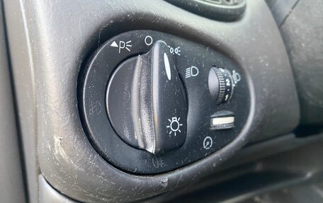 Ford Focus IV, 2004 год, 217 000 рублей, 13 фотография
