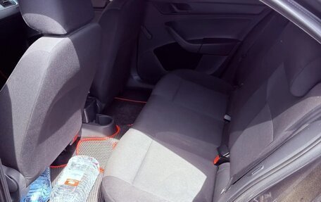 Skoda Rapid I, 2015 год, 650 000 рублей, 3 фотография