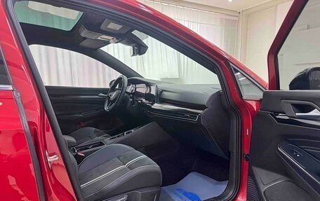 Volkswagen Golf VIII, 2022 год, 2 104 000 рублей, 10 фотография