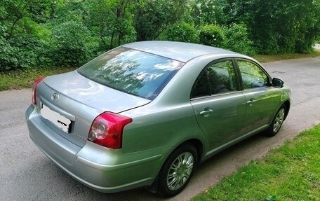 Toyota Avensis III рестайлинг, 2008 год, 750 000 рублей, 2 фотография