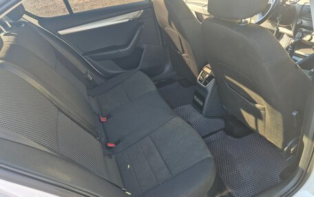 Skoda Octavia, 2014 год, 679 999 рублей, 24 фотография