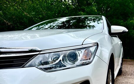 Toyota Camry, 2015 год, 2 300 000 рублей, 13 фотография