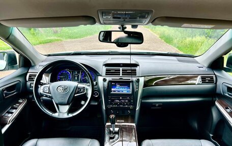 Toyota Camry, 2015 год, 2 300 000 рублей, 30 фотография