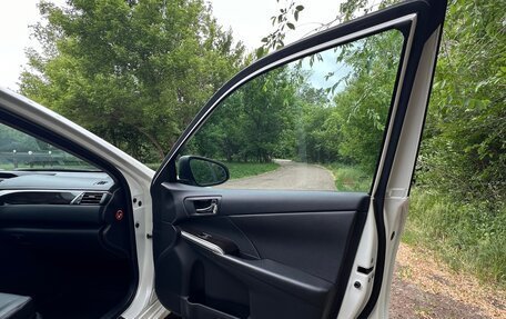 Toyota Camry, 2015 год, 2 300 000 рублей, 33 фотография