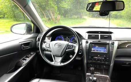 Toyota Camry, 2015 год, 2 300 000 рублей, 28 фотография