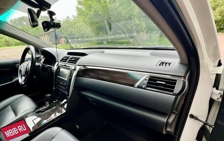 Toyota Camry, 2015 год, 2 300 000 рублей, 31 фотография