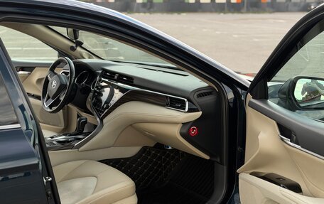 Toyota Camry, 2018 год, 2 535 000 рублей, 12 фотография