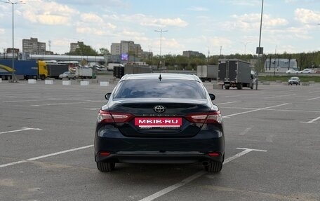 Toyota Camry, 2018 год, 2 535 000 рублей, 4 фотография