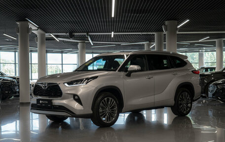 Toyota Highlander, 2026 год, 5 700 000 рублей, 20 фотография