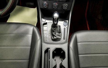 Volkswagen Lavida, 2023 год, 1 800 000 рублей, 7 фотография