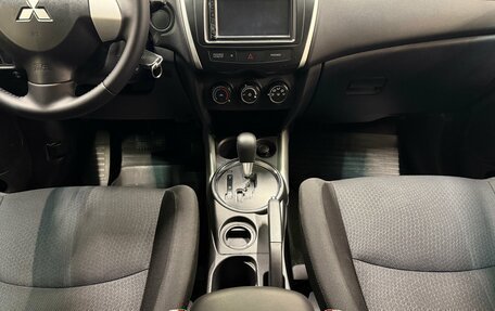Mitsubishi ASX I рестайлинг, 2011 год, 947 000 рублей, 13 фотография