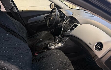 Chevrolet Cruze II, 2012 год, 870 000 рублей, 9 фотография