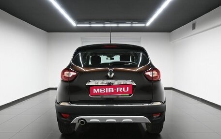 Renault Kaptur I рестайлинг, 2020 год, 1 695 000 рублей, 4 фотография