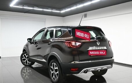 Renault Kaptur I рестайлинг, 2020 год, 1 695 000 рублей, 6 фотография