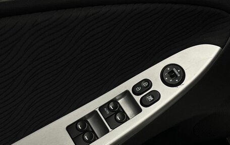 Hyundai Solaris II рестайлинг, 2013 год, 705 000 рублей, 17 фотография